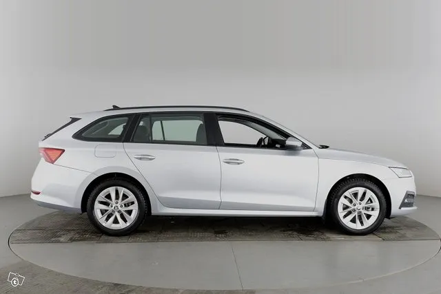 Skoda Octavia Combi 1,4 TSI PHEV Ambition iV DSG Autom * Web Image 5