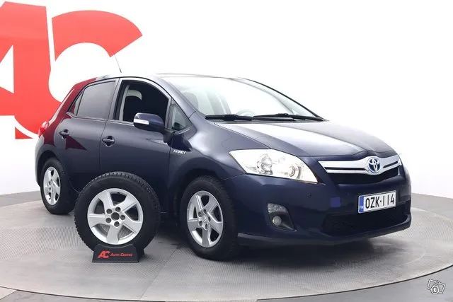 Toyota Auris 1,8 HSD Linea Sol 5ov - / navi / tutkat / alut  Image 7