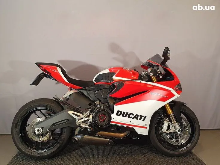 Ducati 959 Image 1