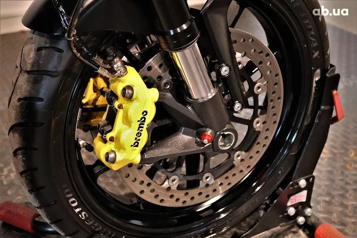 Ducati Monster Image 6